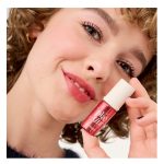 Benefit-Love-Tint-Fiery-red-Tinted-Lip-Cheek-Stain-2